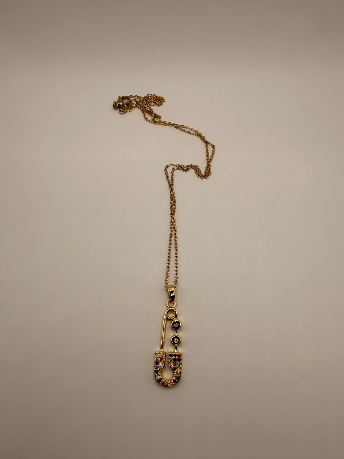 Collier Emyra