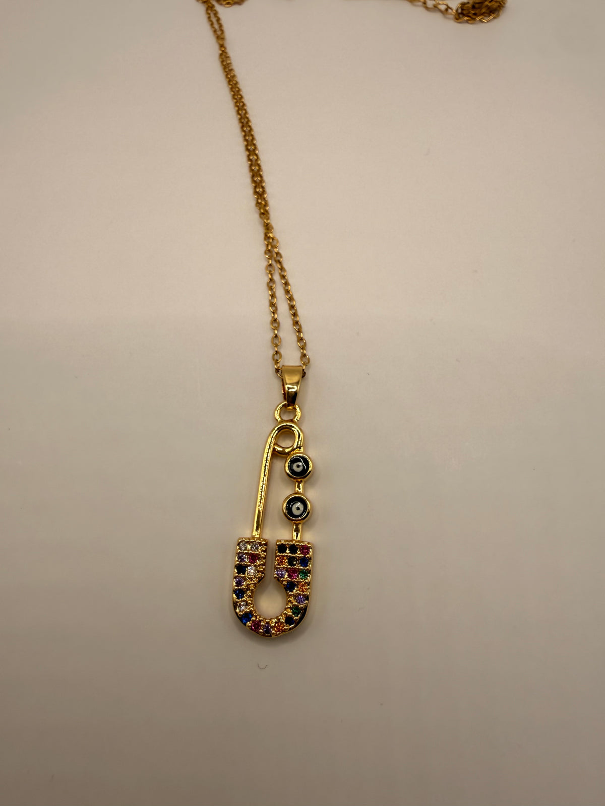 Collier Emyra